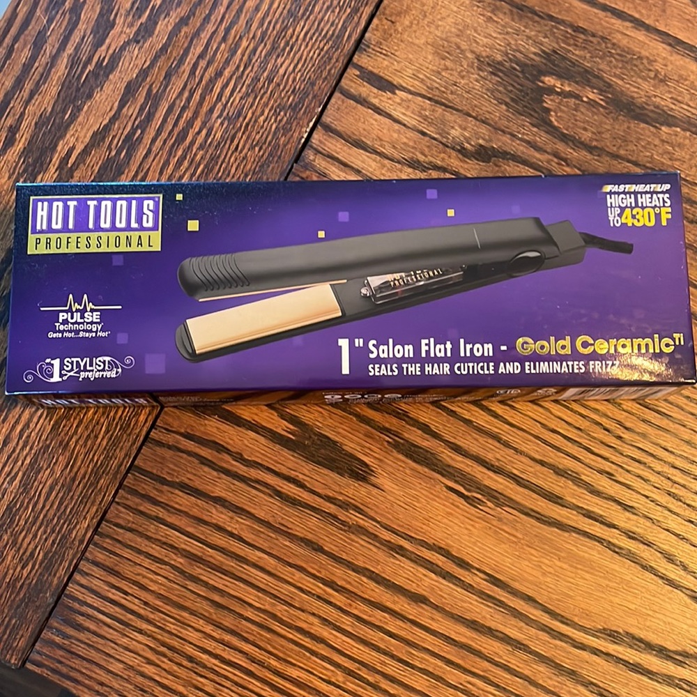Hot Tools Professional 1” Gold Ceramic Flat Iron